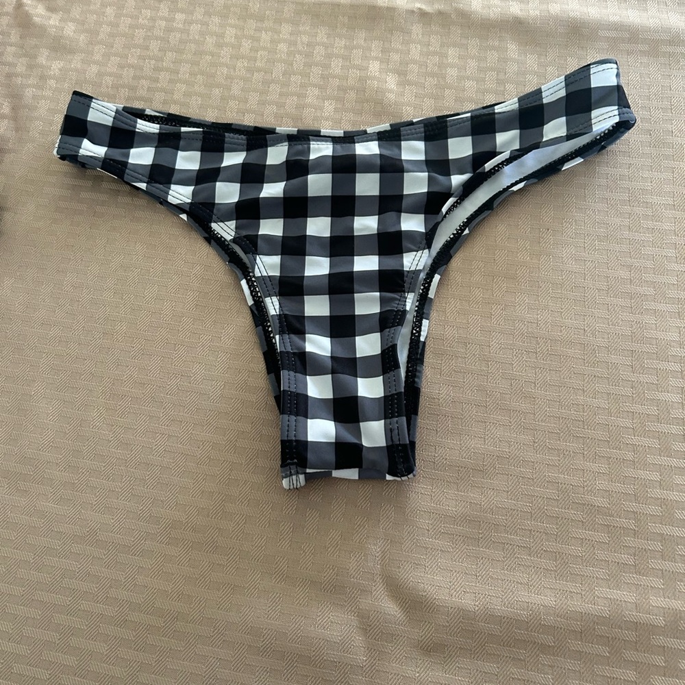 Bikini bottoms